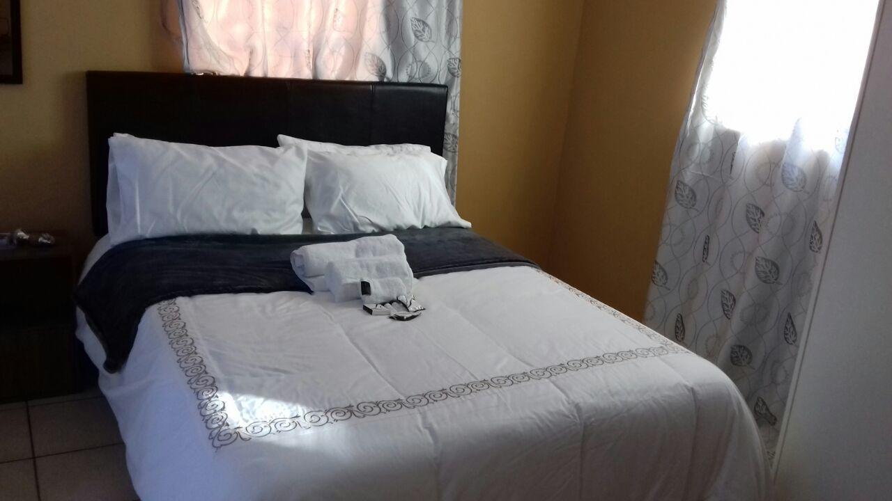Let Us Accomodation Източен Лондон Екстериор снимка